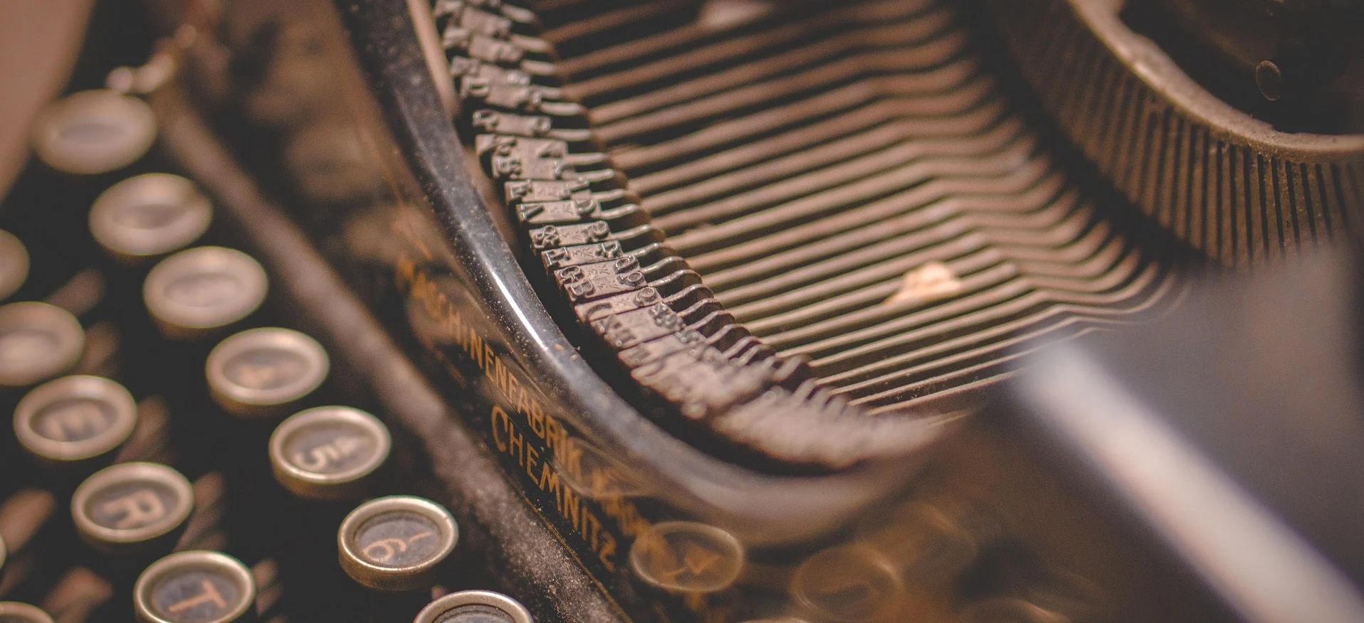 A close-up of an old-fashioned typewriter, to illustrate an article on writing